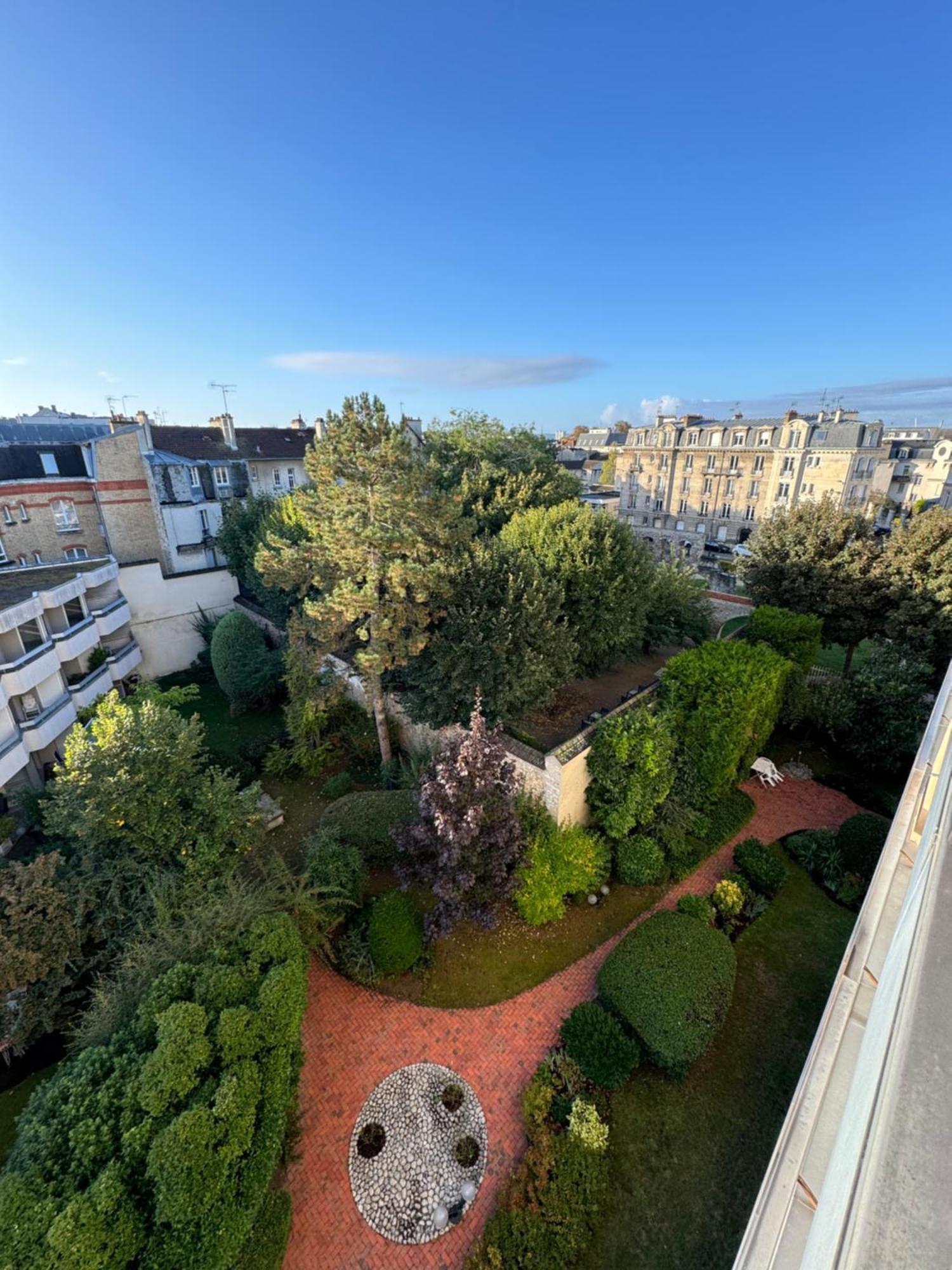 Studio- Avec Parking- Proche Cathedrale ランス エクステリア 写真